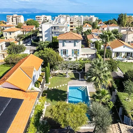 Petit Cap D'antibes أنتيب